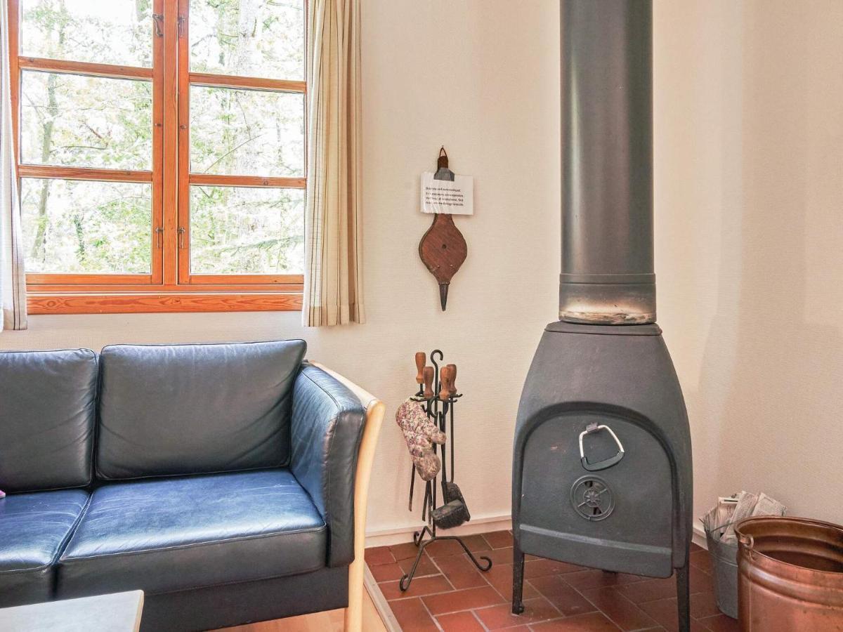 Three-Bedroom Holiday Home In Ronne 4 Esterno foto